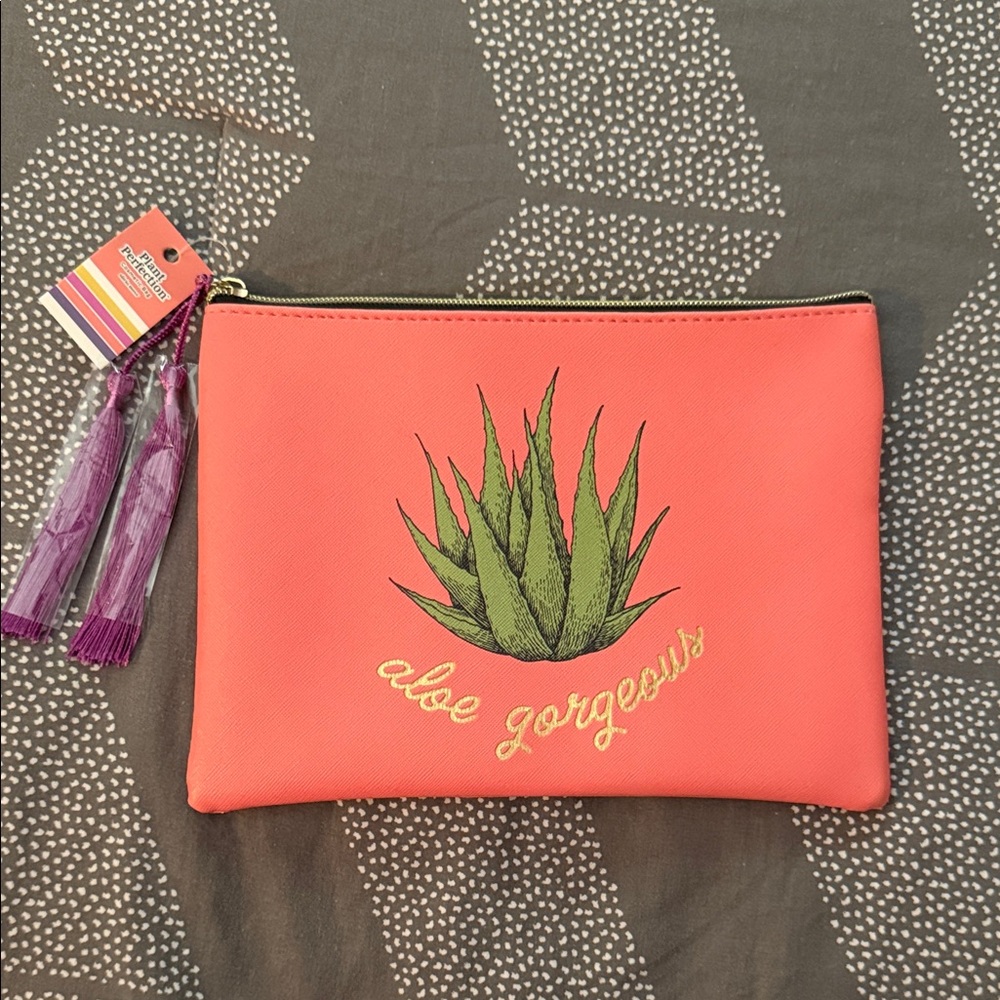 OLIVIA MOSS | NEW Plant Perfection "Aloe Gorgeous" Makeup Bag